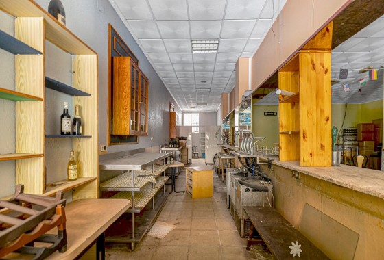 Revente - Commercial - Torrevieja - Playa del cura