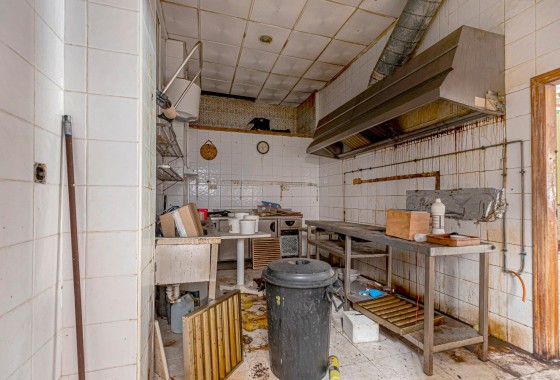 Revente - Commercial - Torrevieja - Playa del cura