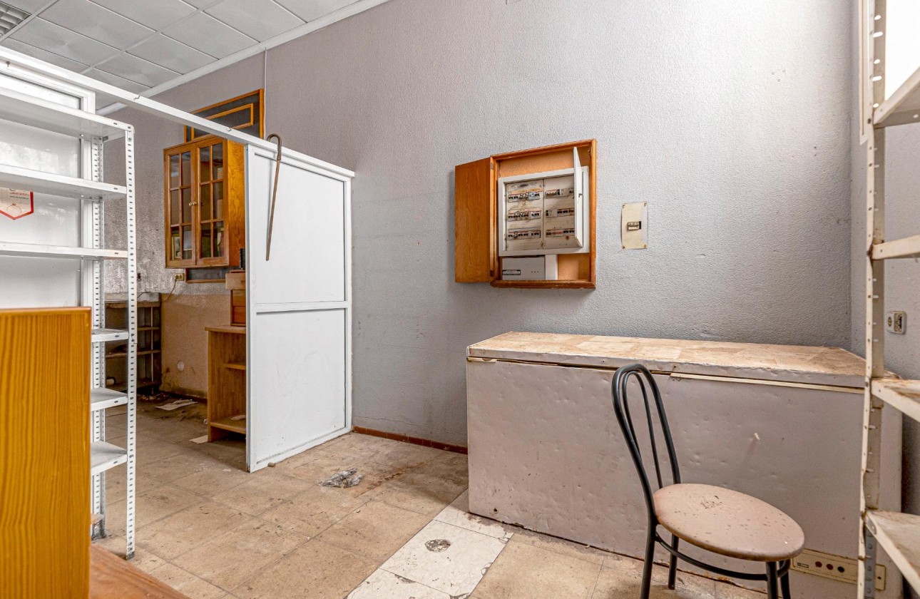 Revente - Commercial - Torrevieja - Playa del cura