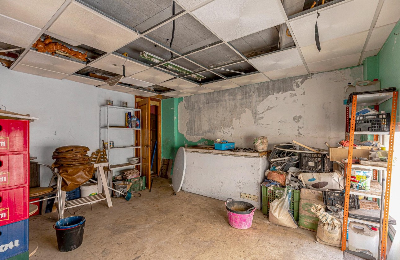 Revente - Commercial - Torrevieja - Playa del cura