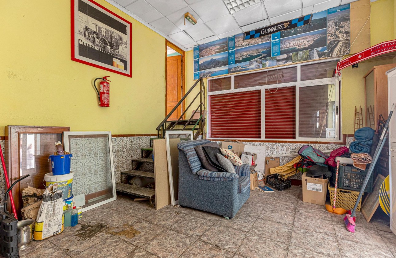 Revente - Commercial - Torrevieja - Playa del cura