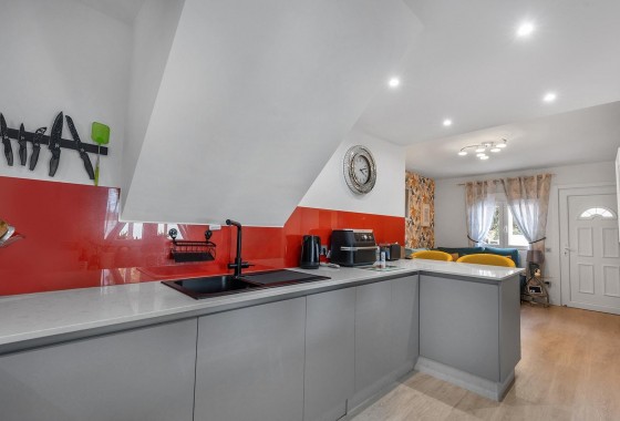 Revente - Villa - Guardamar del Segura - Urbanizaciones