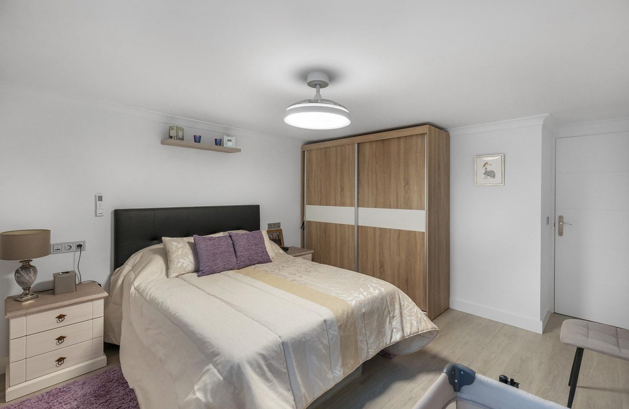 Revente - Villa - Guardamar del Segura - Urbanizaciones