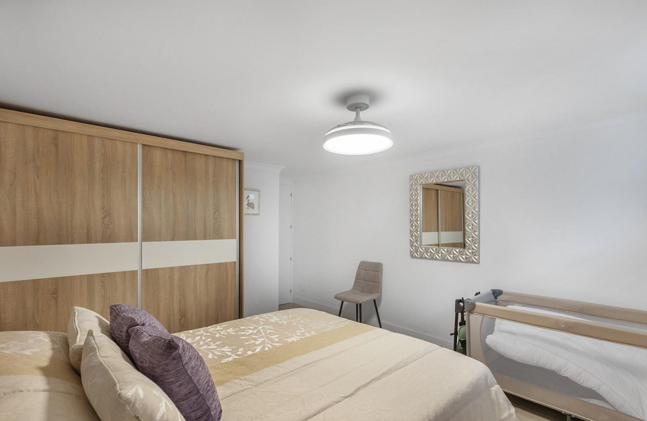 Revente - Villa - Guardamar del Segura - Urbanizaciones