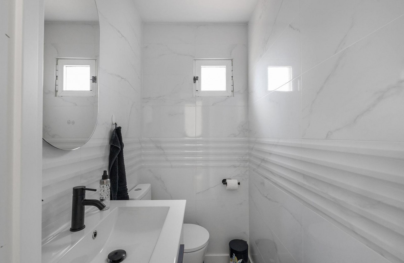 Revente - Villa - Guardamar del Segura - Urbanizaciones