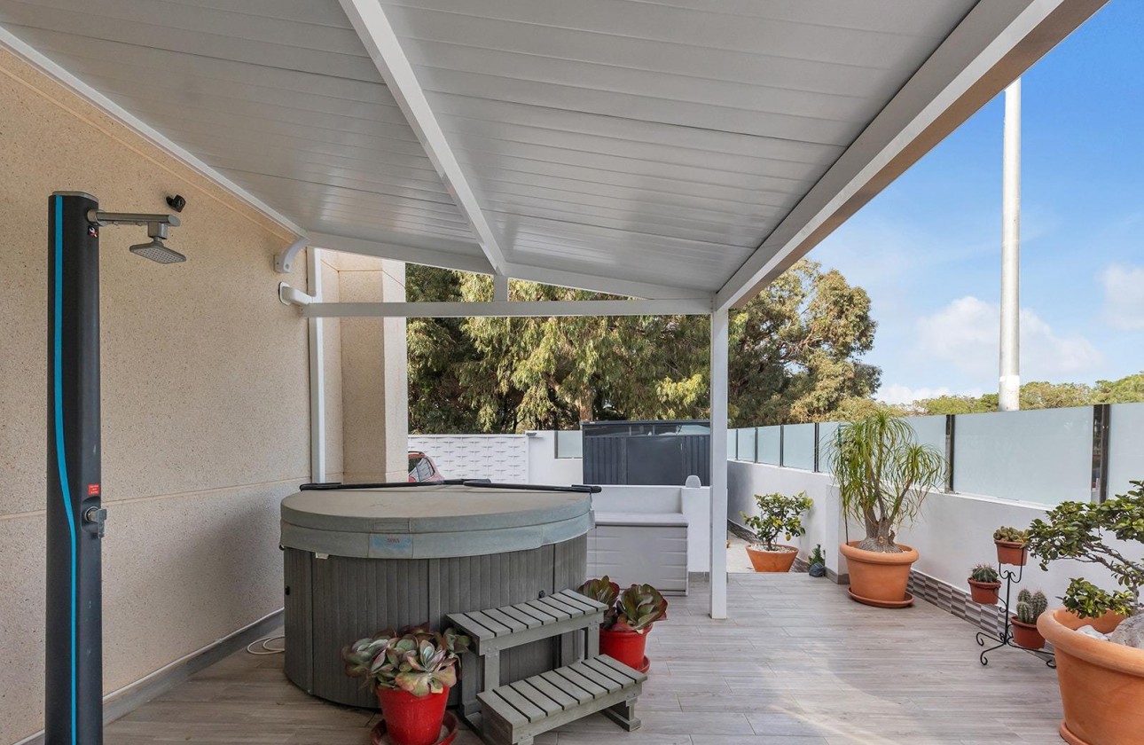 Revente - Villa - Guardamar del Segura - Urbanizaciones