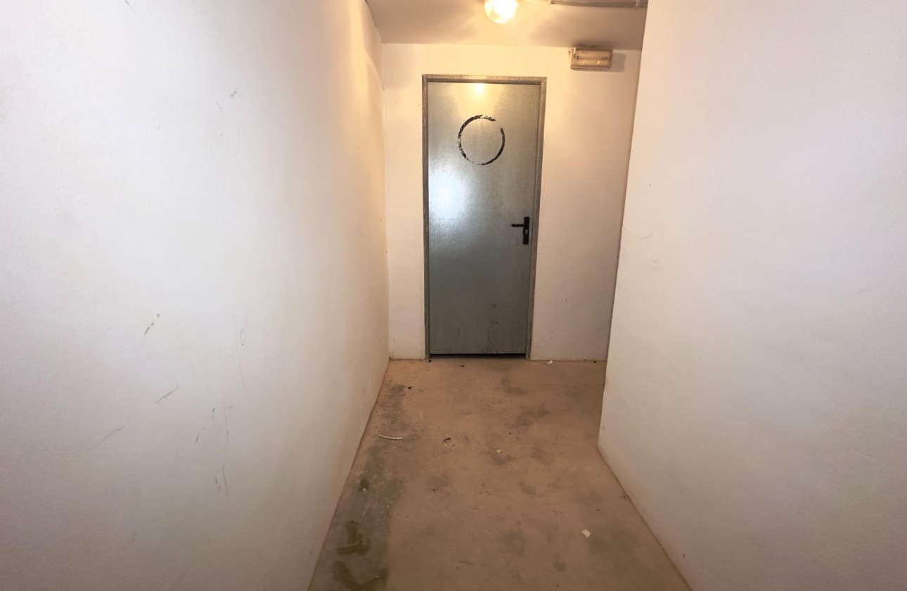 Reventa - Storeroom - Orihuela Costa - Aguamarina