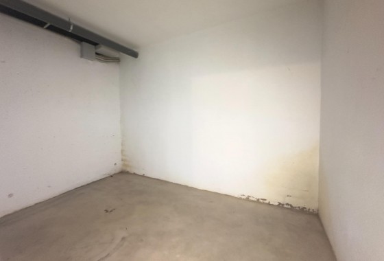 Reventa - Storeroom - Orihuela Costa - Aguamarina