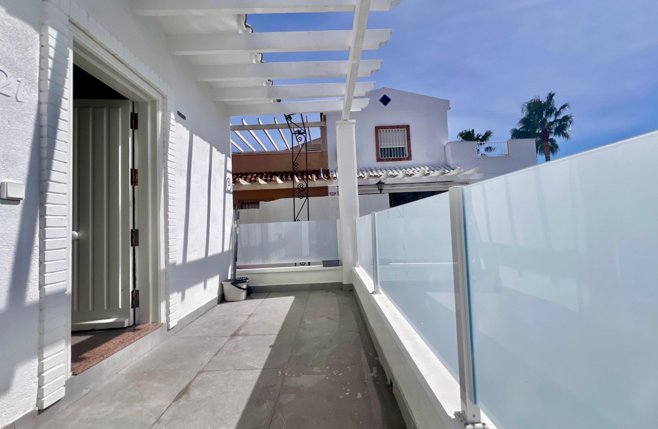 Revente - Villa - San Miguel de Salinas - Las filipinas