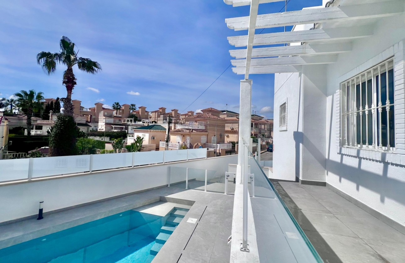 Revente - Villa - San Miguel de Salinas - Las filipinas