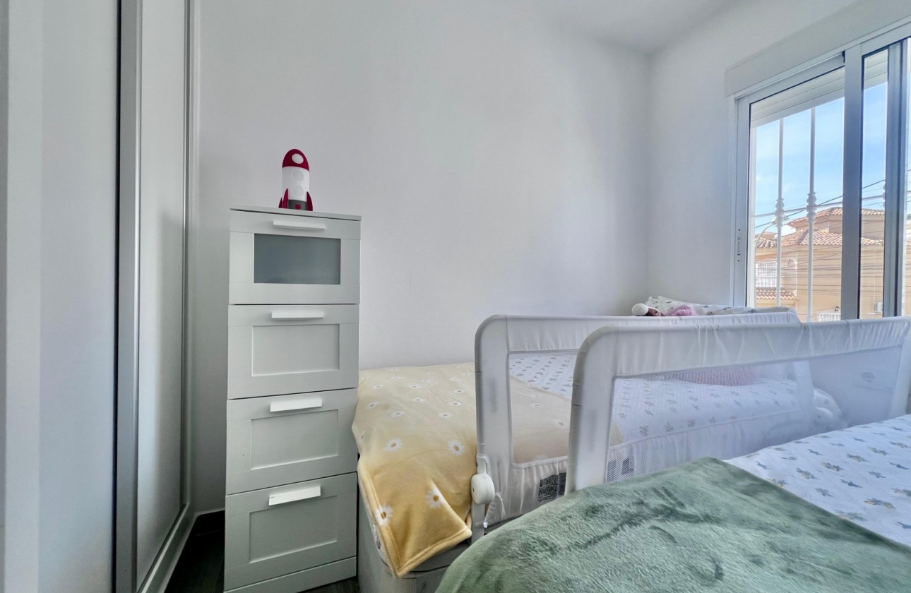 Revente - Villa - San Miguel de Salinas - Las filipinas