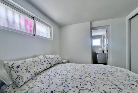 Revente - Villa - San Miguel de Salinas - Las filipinas