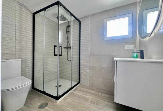 Revente - Villa - San Miguel de Salinas - Las filipinas