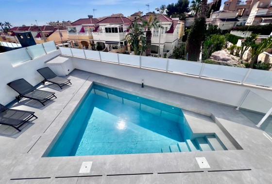 Revente - Villa - San Miguel de Salinas - Las filipinas