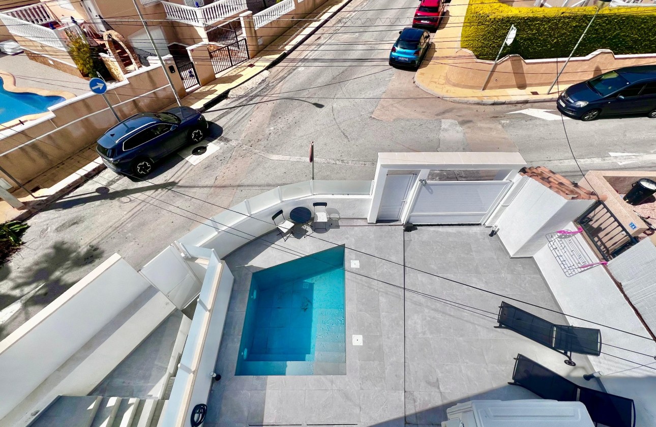 Revente - Villa - San Miguel de Salinas - Las filipinas