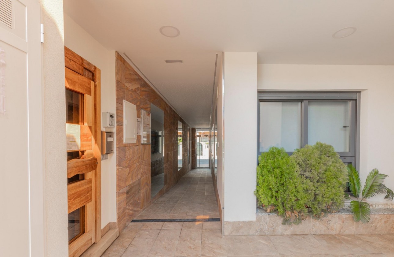 Revente - Appartement - Torrevieja - Los Frutales