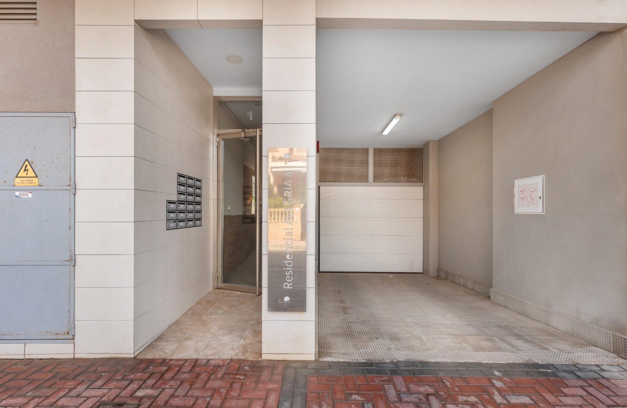 Revente - Appartement - Torrevieja - Los Frutales