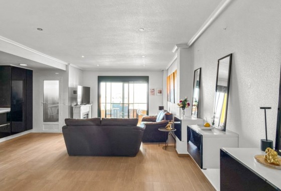 Resale - Apartment / flat - Orihuela Costa - Lomas de Campoamor