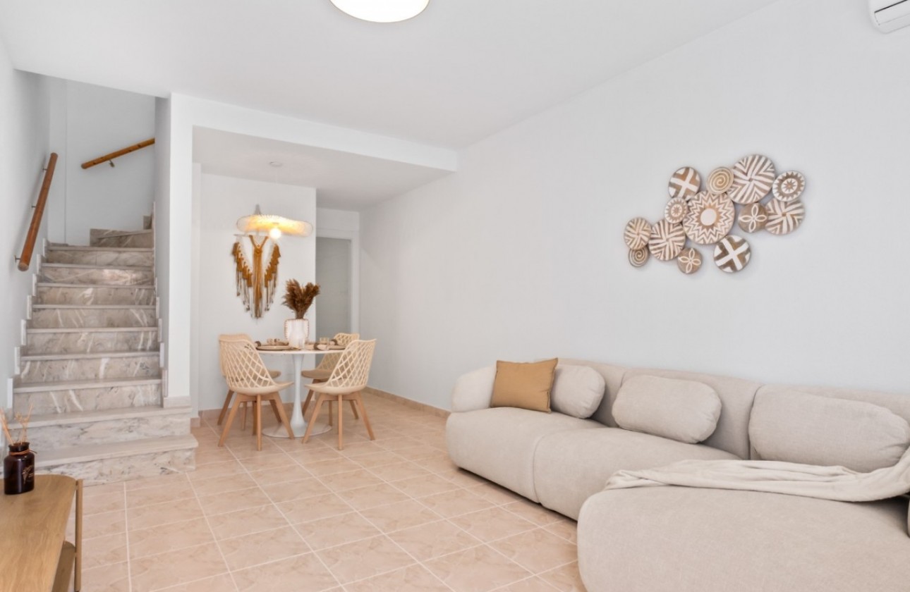 Resale - Villa - Orihuela Costa - La Florida