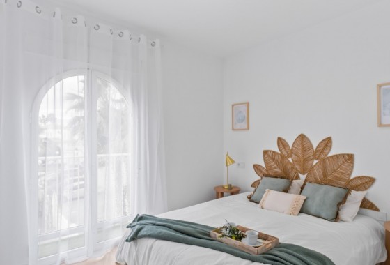 Resale - Villa - Orihuela Costa - La Florida