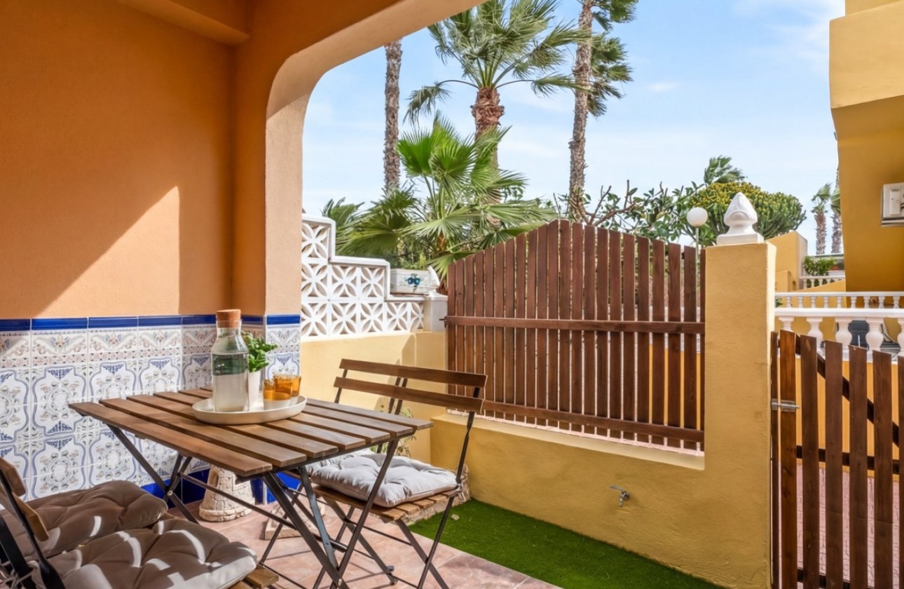 Resale - Villa - Orihuela Costa - La Florida