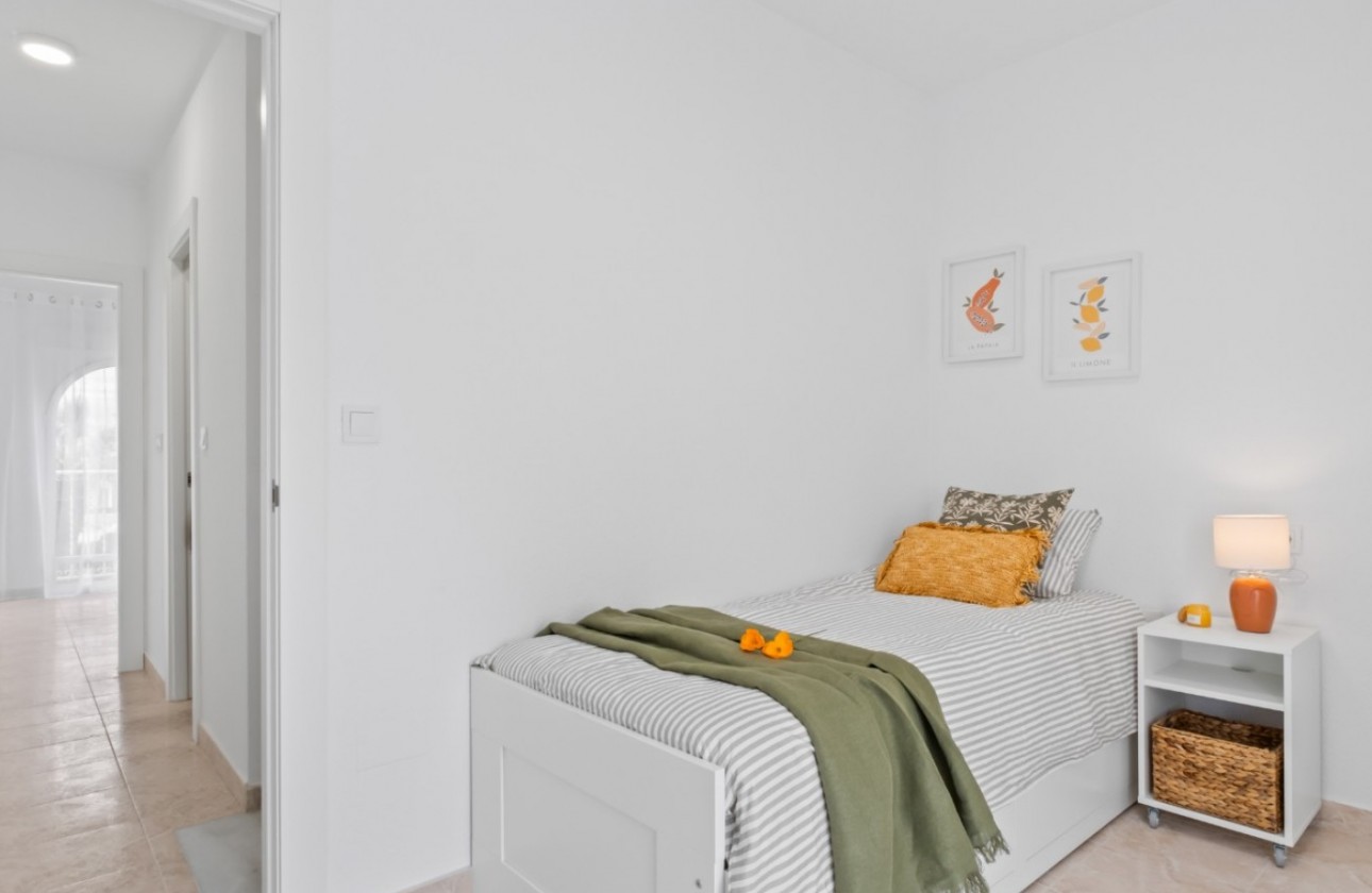 Resale - Villa - Orihuela Costa - La Florida