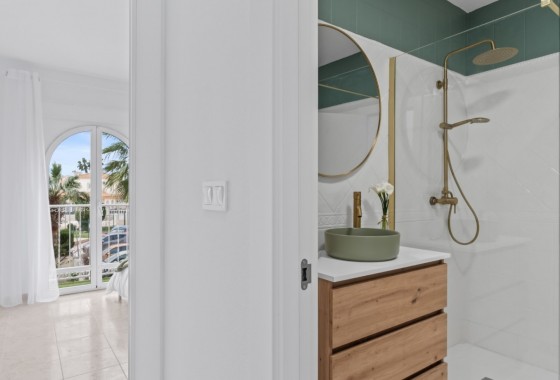 Resale - Villa - Orihuela Costa - La Florida