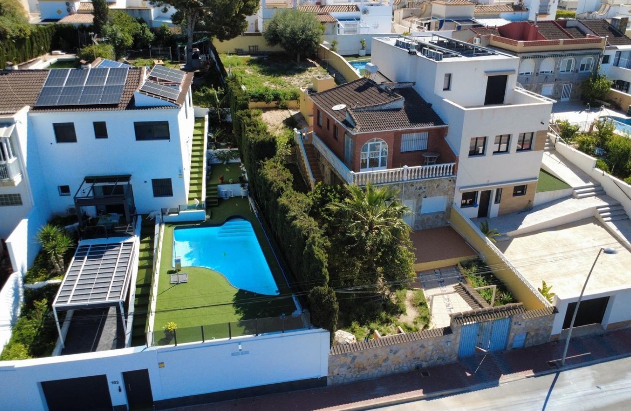 Revente - Villa - Torrevieja - Los balcones