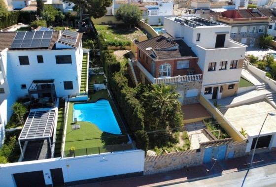 Revente - Villa - Torrevieja - Los balcones
