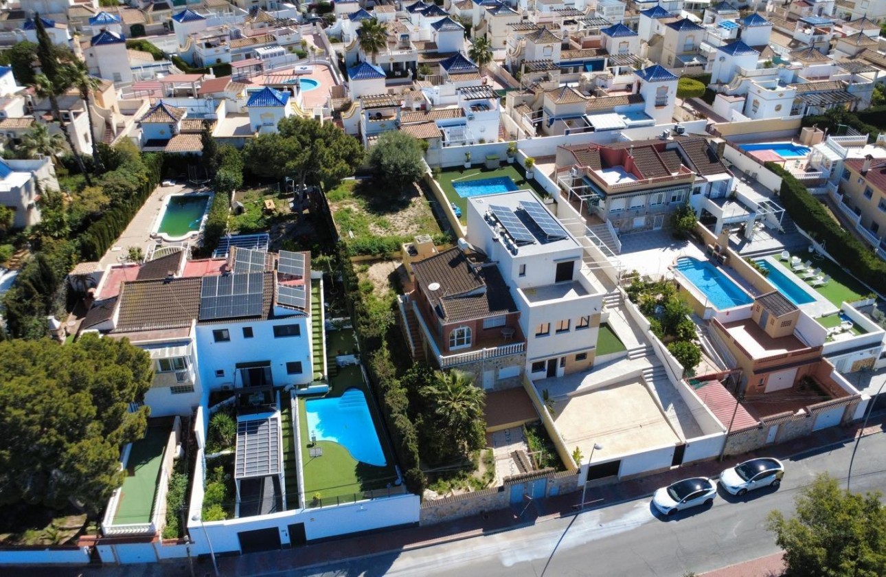 Revente - Villa - Torrevieja - Los balcones