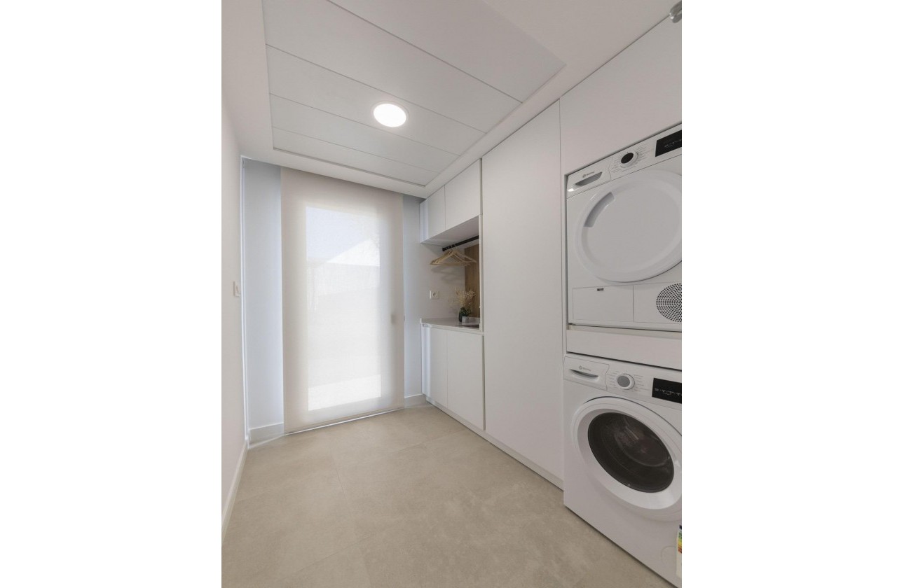 Nueva construcción  - Chalet - BAÑOS Y MENDIGO - Altaona Golf