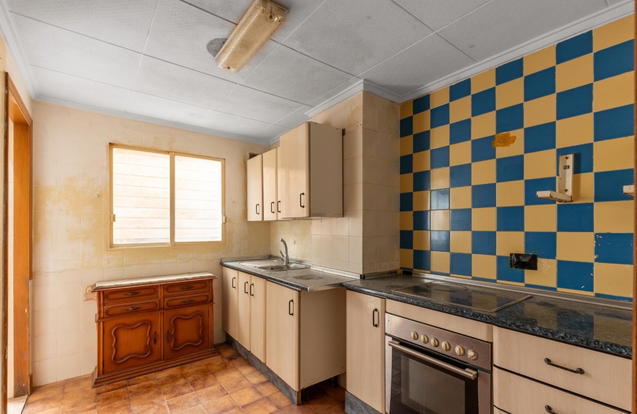 Resale - Apartment / flat - Torrevieja - Habaneras