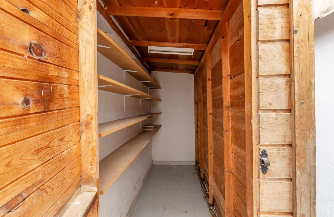 Resale - Apartment / flat - Torrevieja - Habaneras