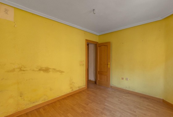 Resale - Apartment / flat - Torrevieja - Habaneras