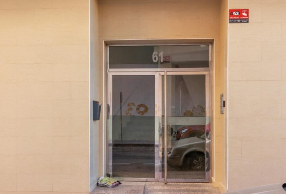 Resale - Apartment / flat - Torrevieja - Habaneras