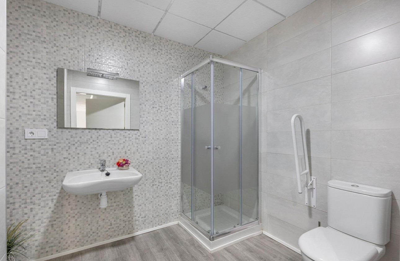 Revente - Commercial - Torrevieja - La Mata pueblo