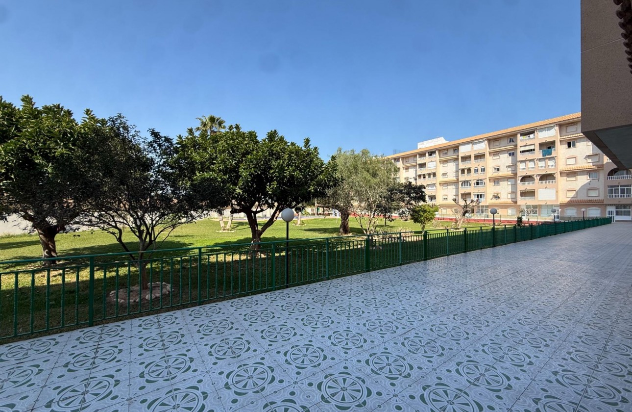 Revente - Appartement - Torrevieja - Parque de las Naciones