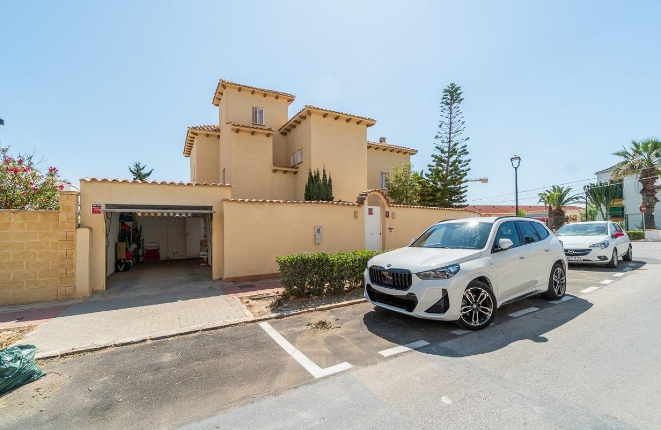 Revente - Villa - Torrevieja - Cala de cabo cervera