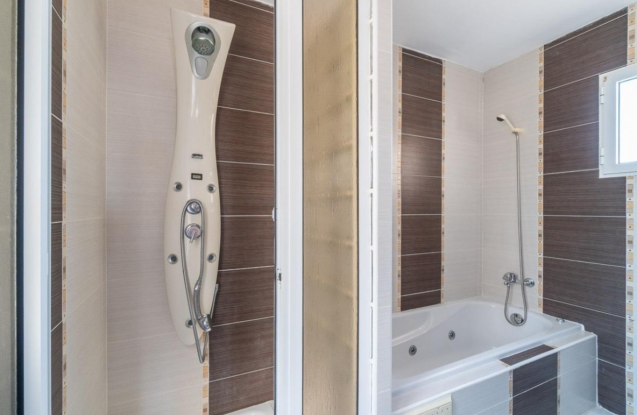 Revente - Villa - Torrevieja - Cala de cabo cervera