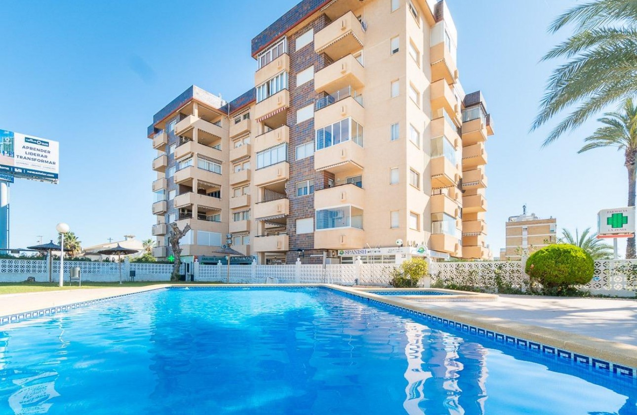 Revente - Appartement - Orihuela Costa - La Zenia