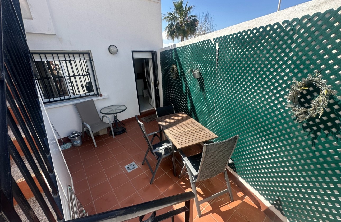 Revente - Bungalow - Torrevieja - Aguas Nuevas