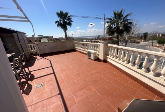 Revente - Bungalow - Torrevieja - Aguas Nuevas