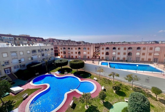 Resale - Apartment / flat - Torrevieja - Acequion