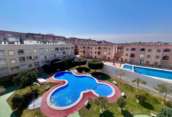 Resale - Apartment / flat - Torrevieja - Acequion