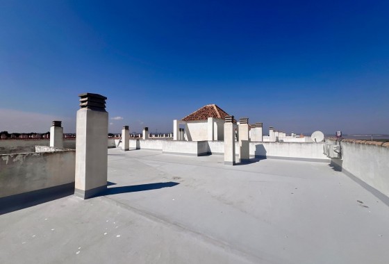 Resale - Apartment / flat - Torrevieja - Acequion
