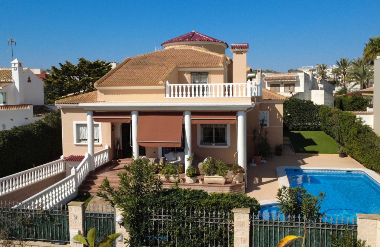 Reventa - Chalet - Torrevieja - Torrelamata - La Mata