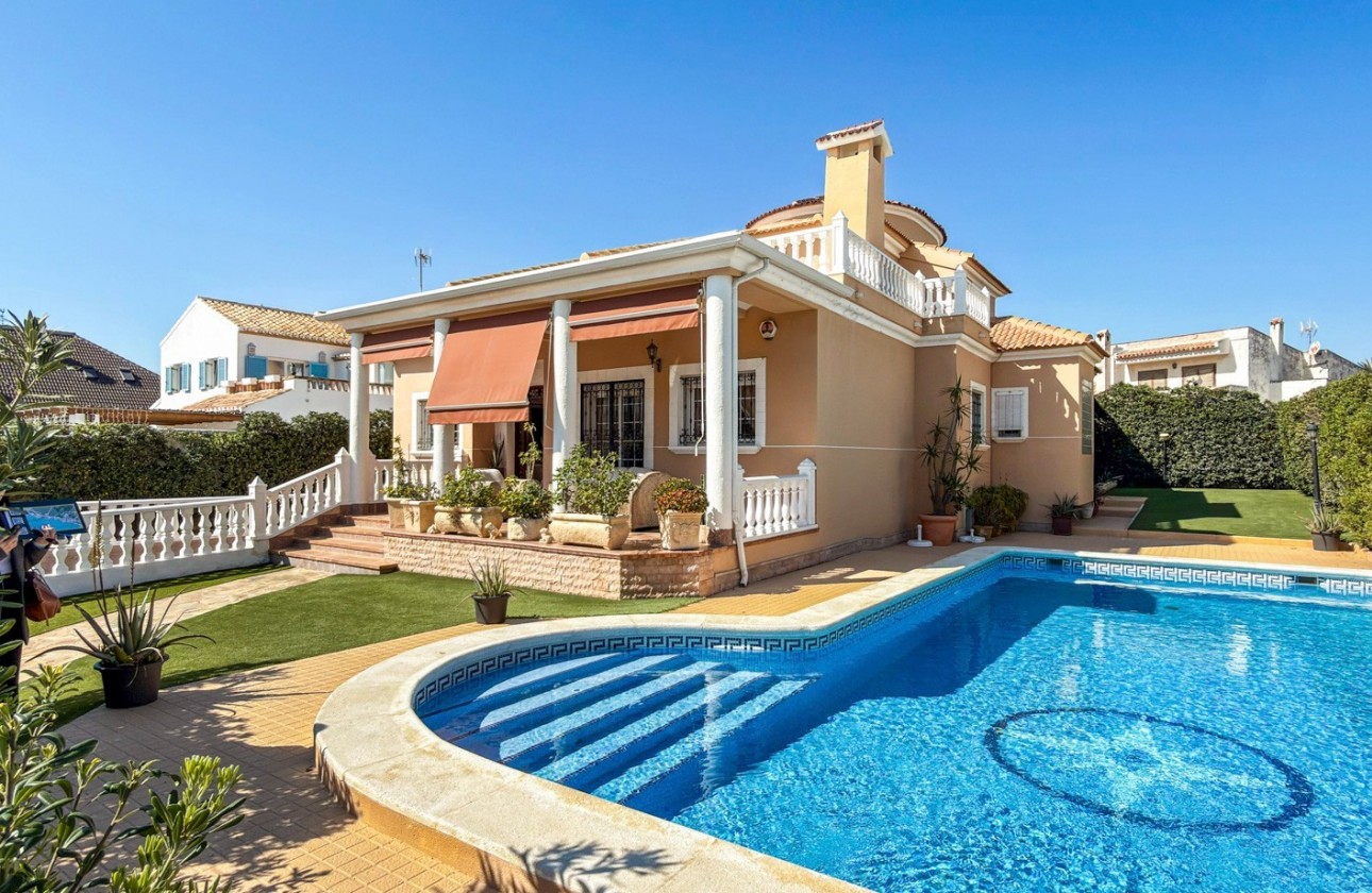Reventa - Chalet - Torrevieja - Torrelamata - La Mata