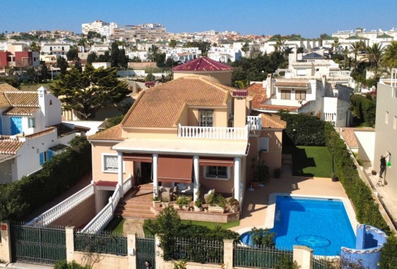 Reventa - Chalet - Torrevieja - Torrelamata - La Mata