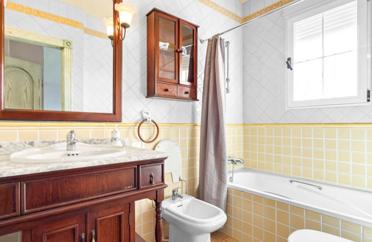 Reventa - Chalet - Torrevieja - Torrelamata - La Mata