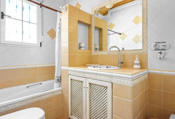 Reventa - Chalet - Torrevieja - Torrelamata - La Mata